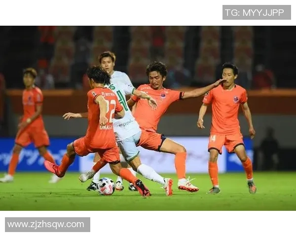 大宫战胜枥木FC展现强大实力争夺联赛冠军的决心与信心