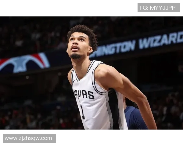 文班亚马法国队首秀狂砍27分轻取意大利引发NBA球探高度关注