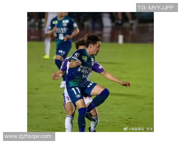 日乙联赛焦点战京都队迎战水蜀葵队争夺宝贵积分之战 日乙联赛焦点战京都队迎战水蜀葵队争夺宝贵积分之战