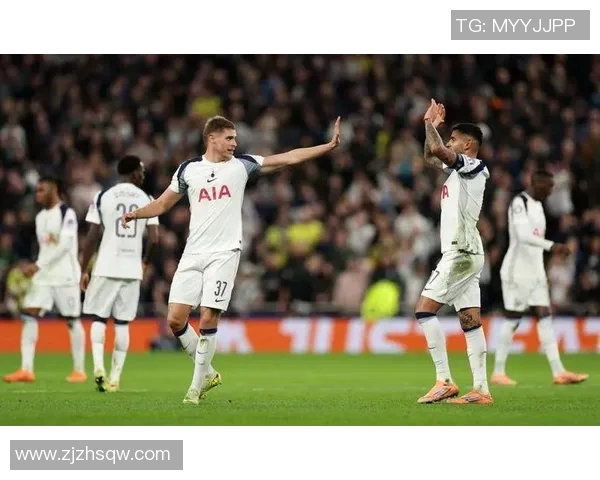 热刺与巴塞经典对决精彩录播回顾全场焦点瞬间分析