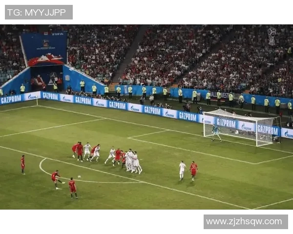 西班牙与葡萄牙精彩对决集锦回顾球迷不可错过的经典瞬间 西班牙与葡萄牙精彩对决集锦回顾球迷不可错过的经典瞬间