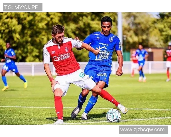 克莱蒙特主场迎战布雷斯特双方争夺关键积分的激烈对决 克莱蒙特主场迎战布雷斯特双方争夺关键积分的激烈对决